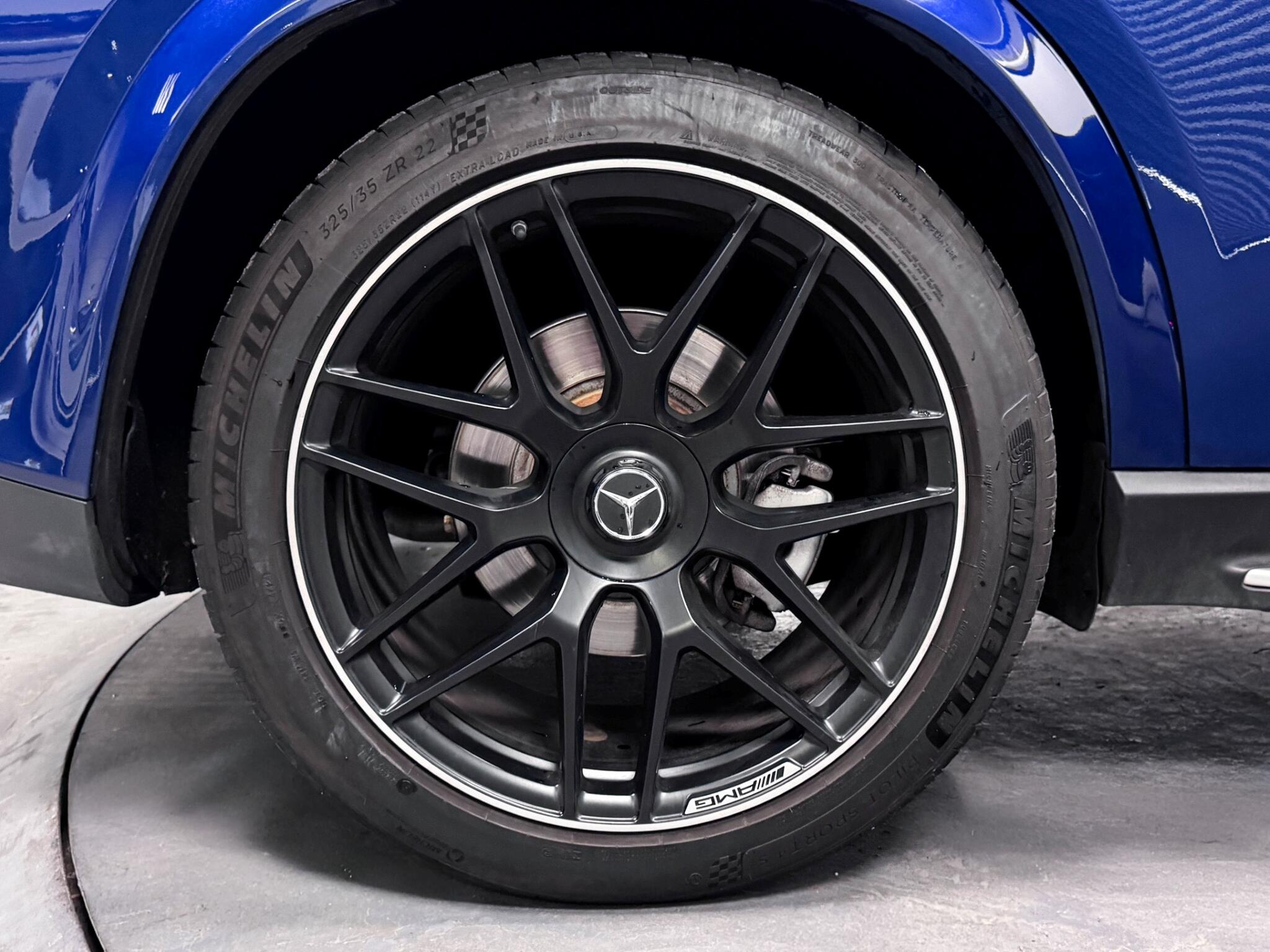Mercedes-Benz Gle view 72