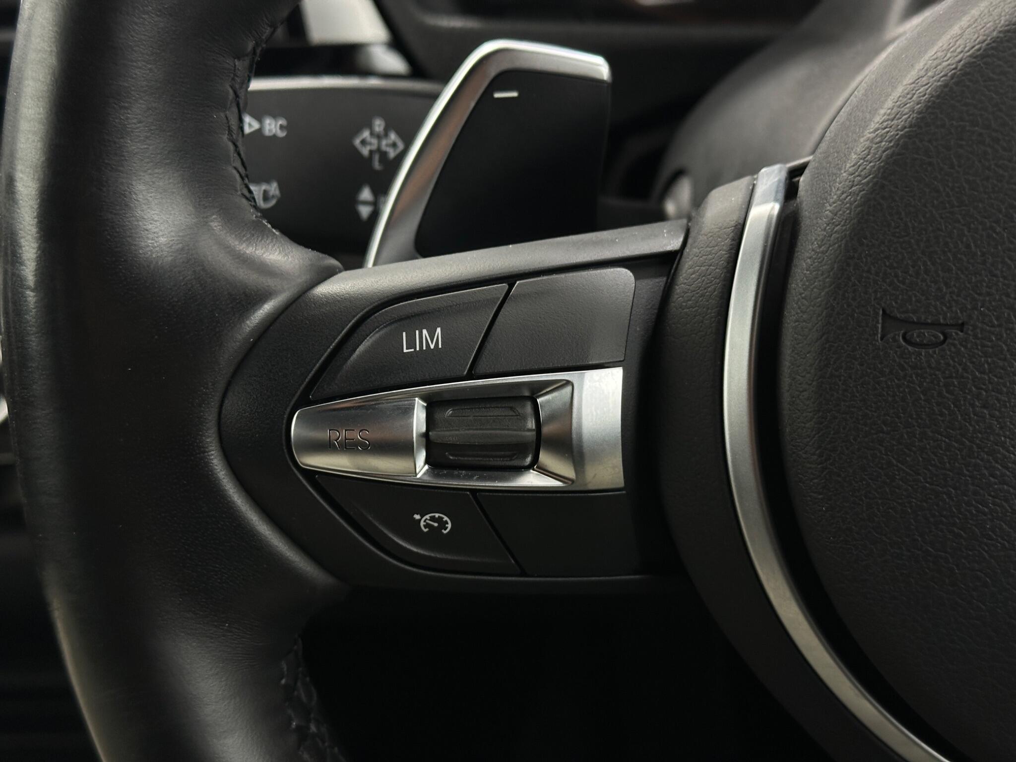 BMW 4 Series view 14