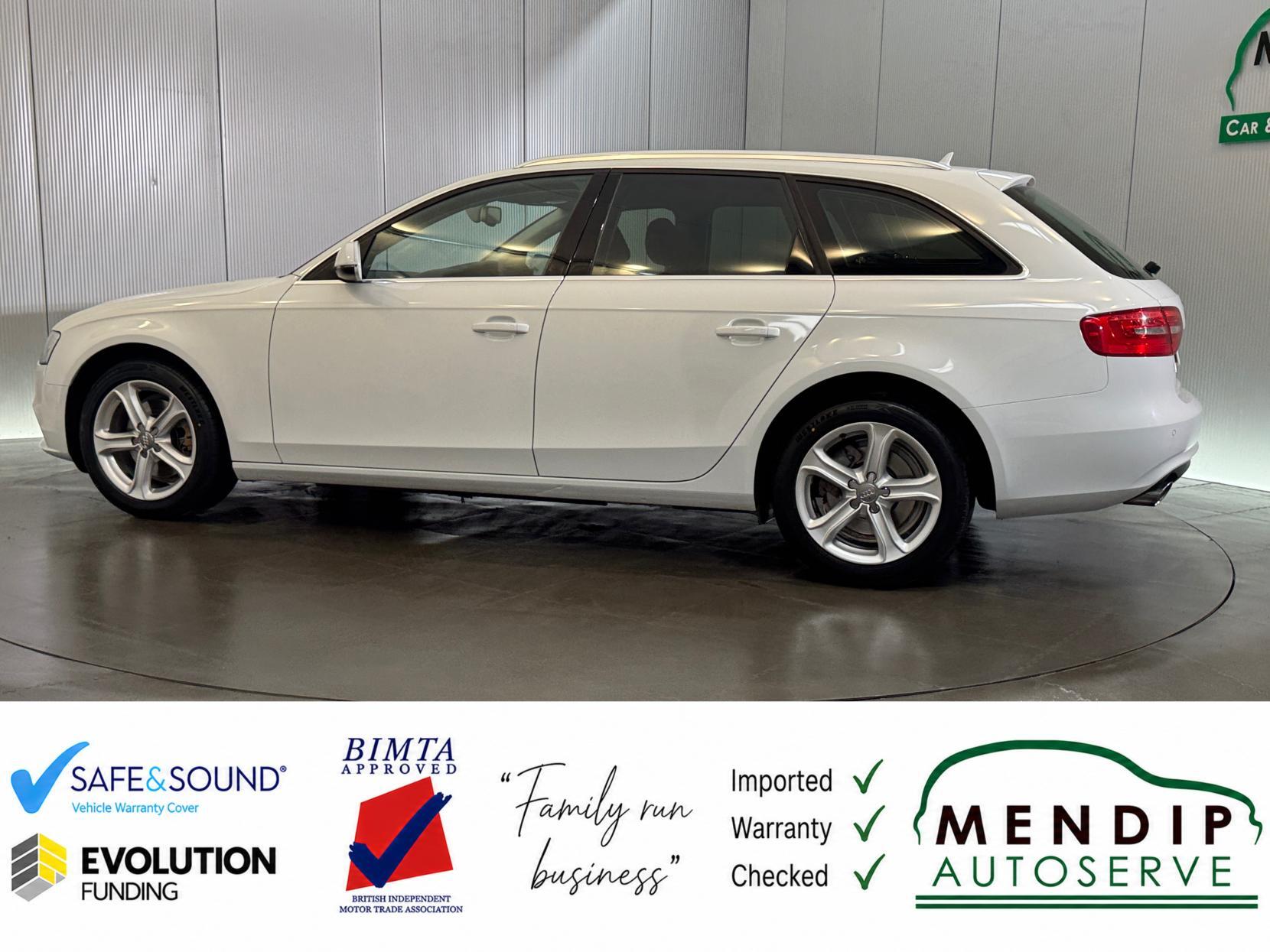 Audi A4 Avant view 11