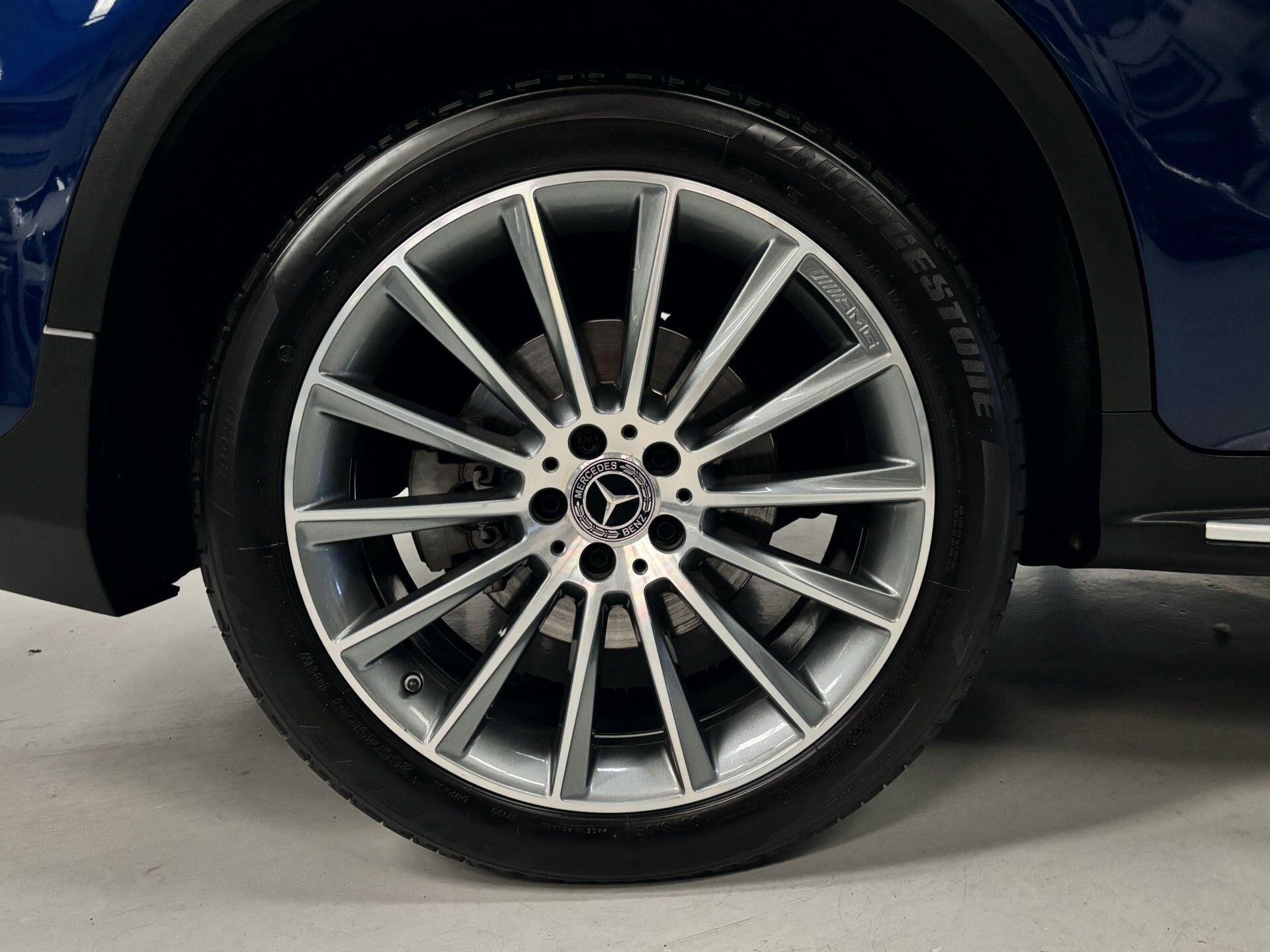 Mercedes-Benz GLC view 41