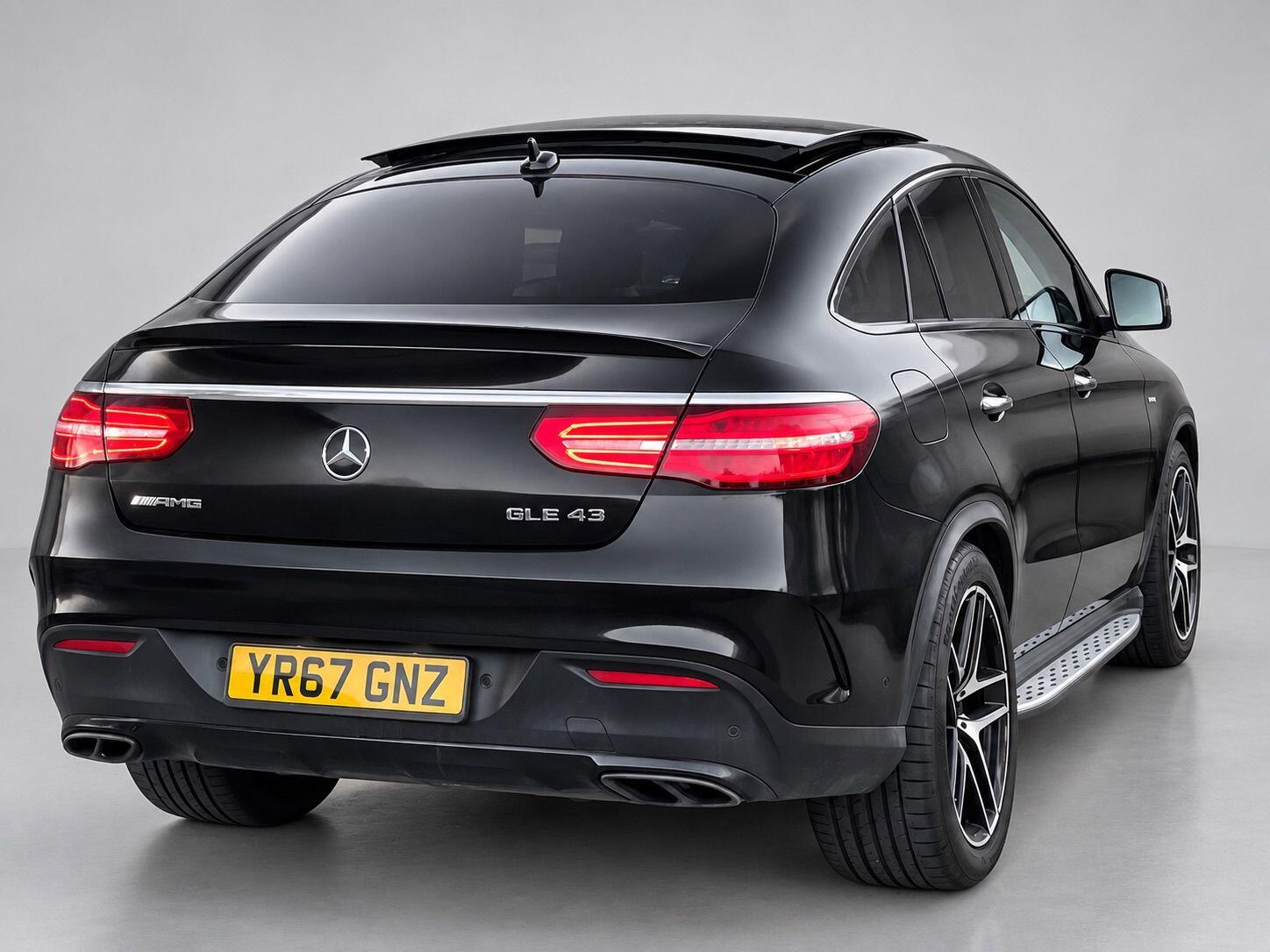 Mercedes-Benz Gle view 14