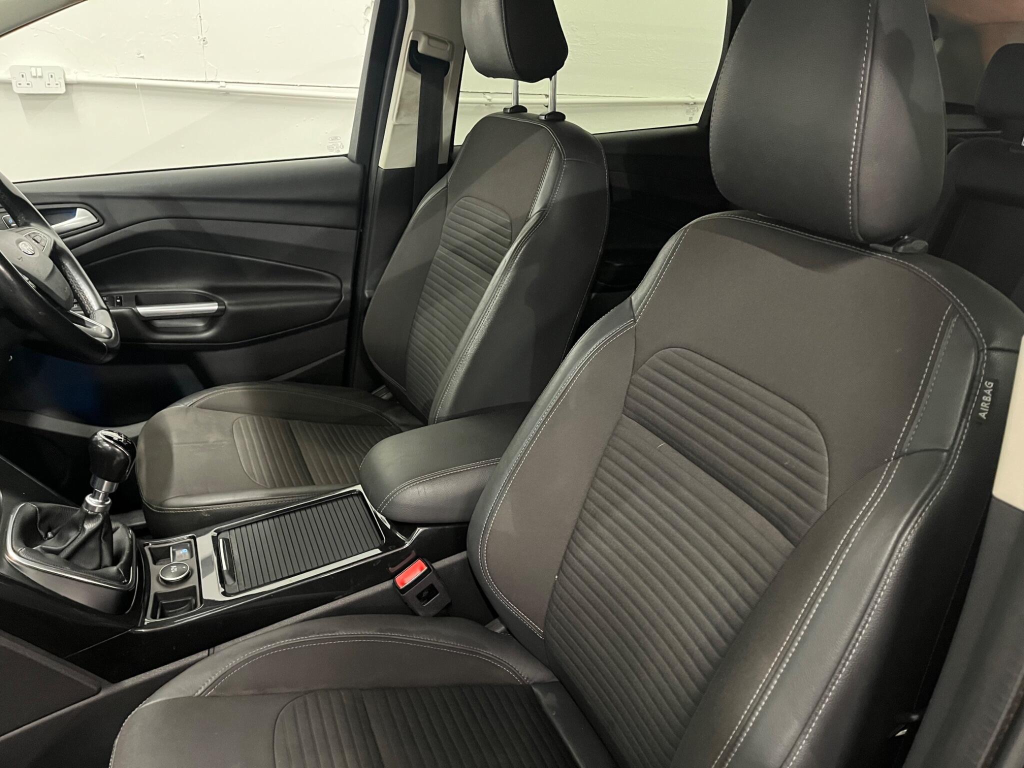 2018 Ford Kuga image 21