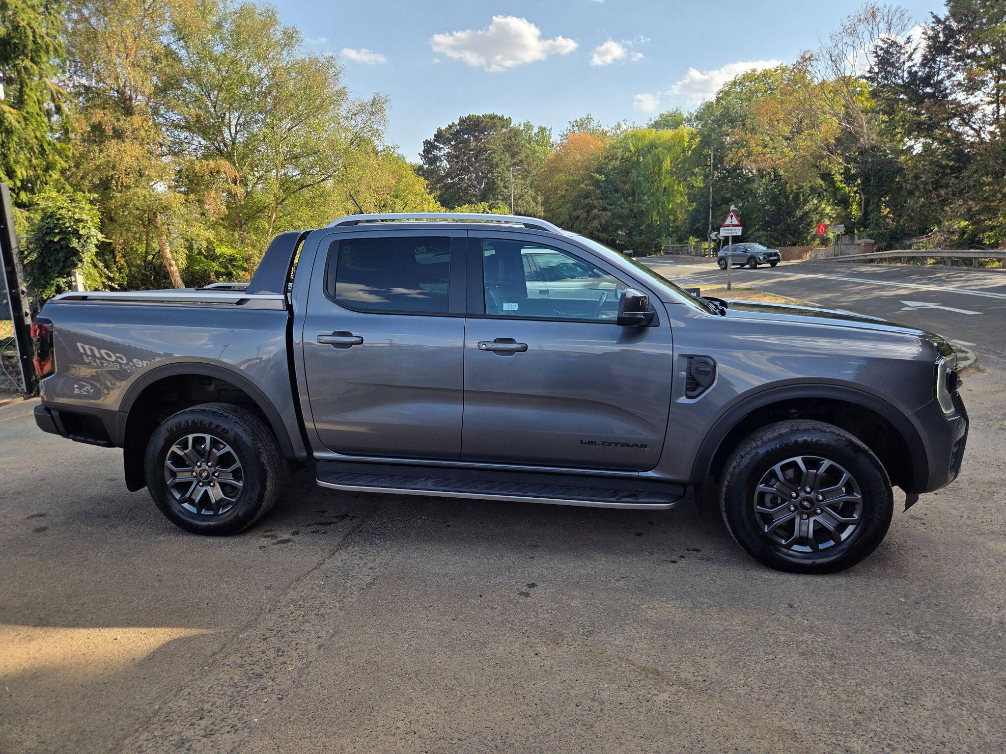 Ford Ranger view 9