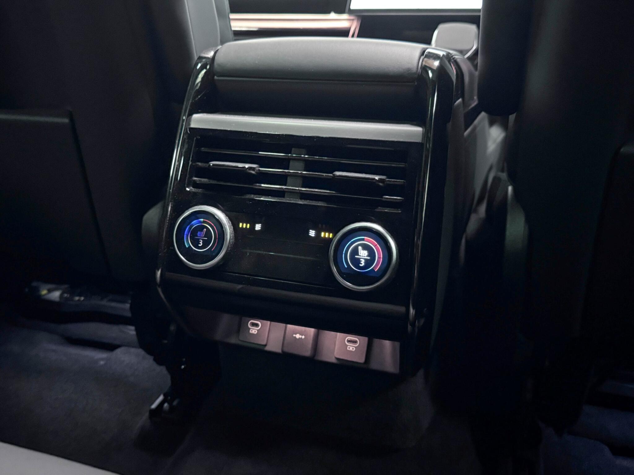 Land Rover Range Rover Sport view 23