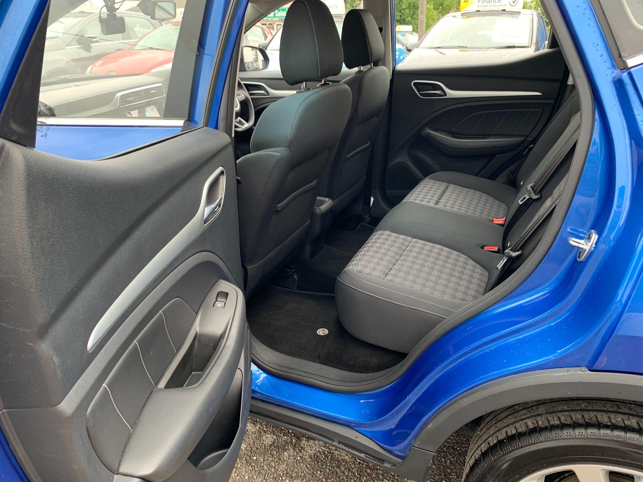 MG MG ZS view 19