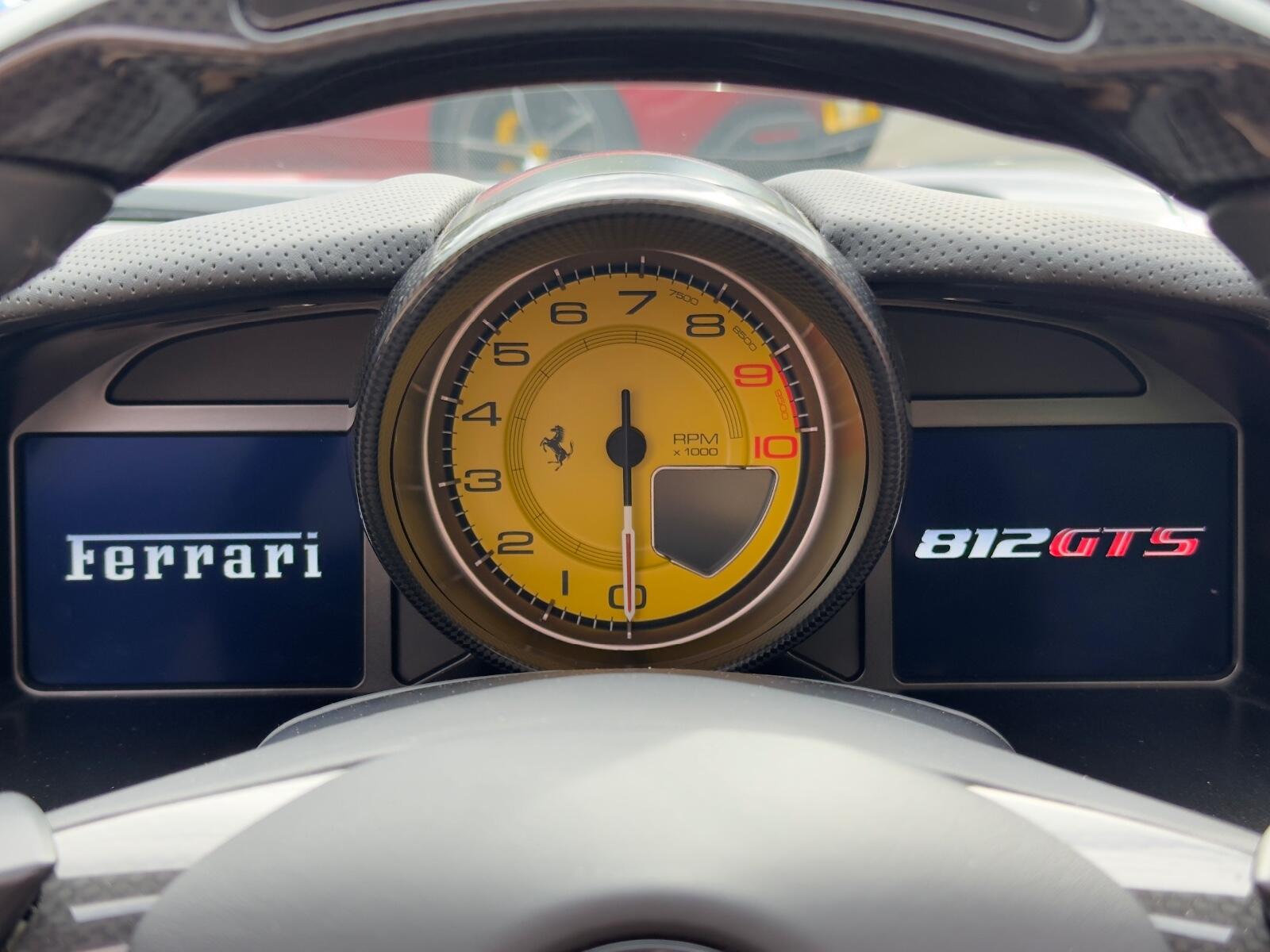 Ferrari 812 GTS view 40