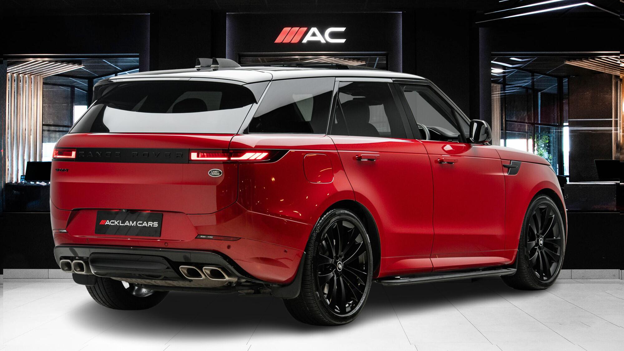 Land Rover Range Rover Sport view 4