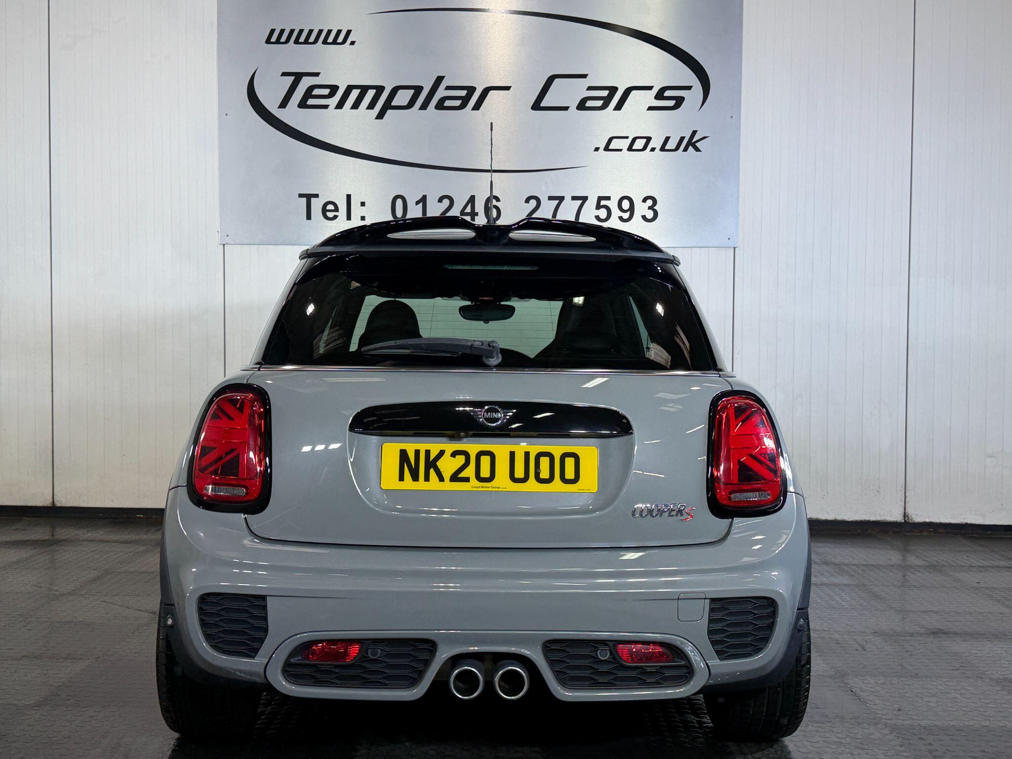 Mini Hatch view 6
