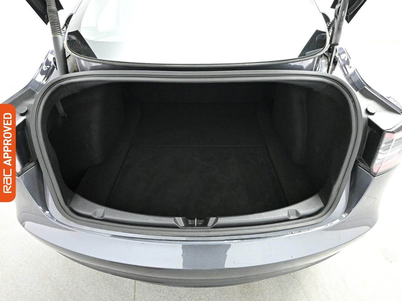 Tesla Model 3 view 13