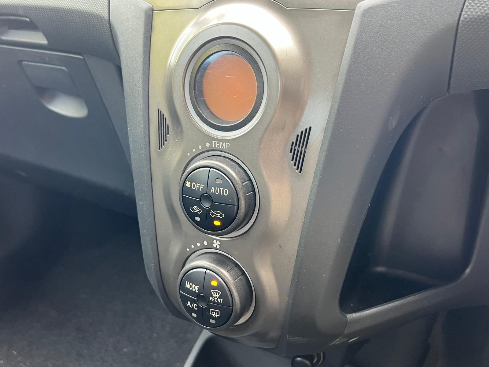 Toyota Yaris view 29