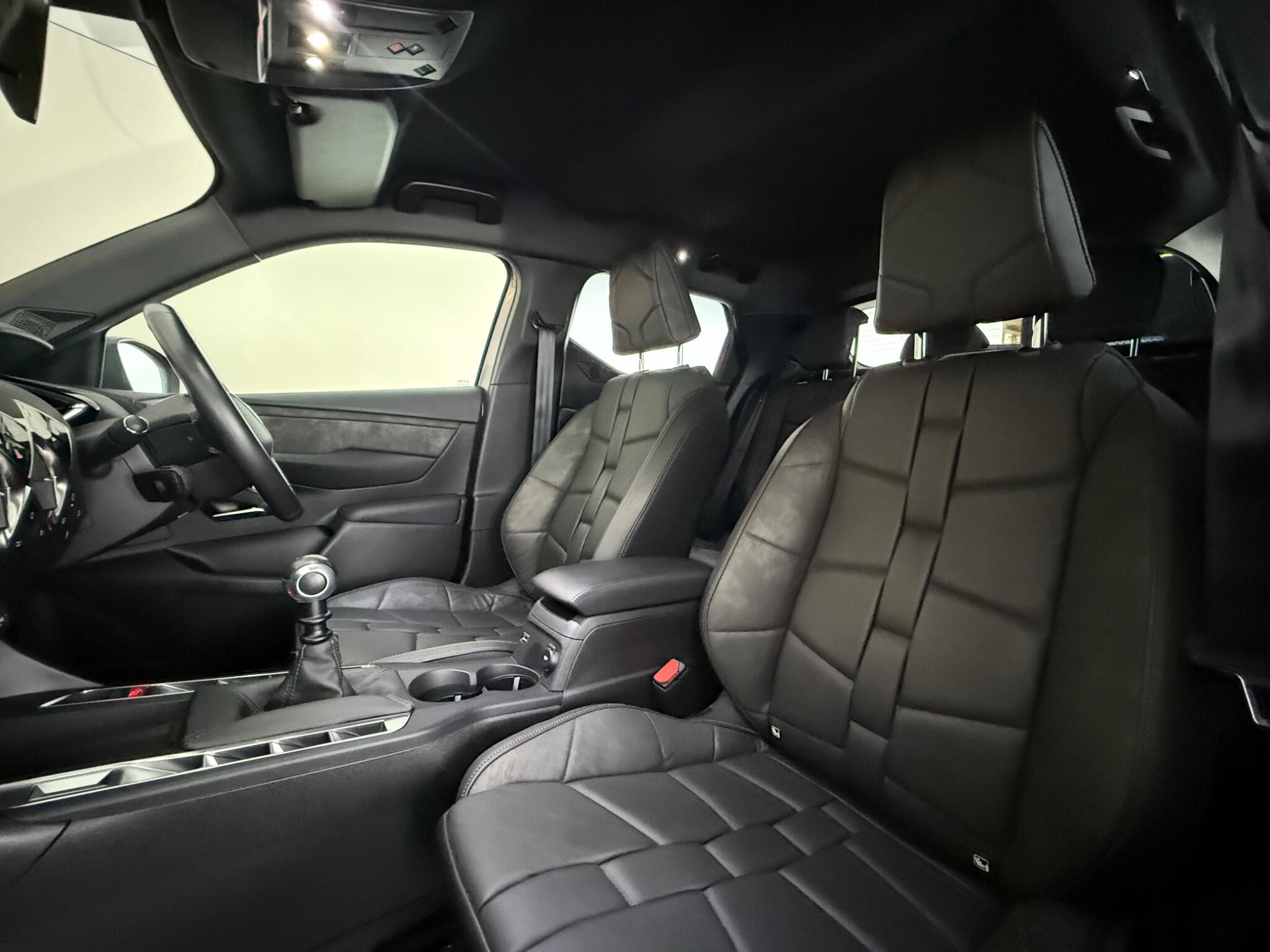 DS Automobiles DS 3 Crossback view 28