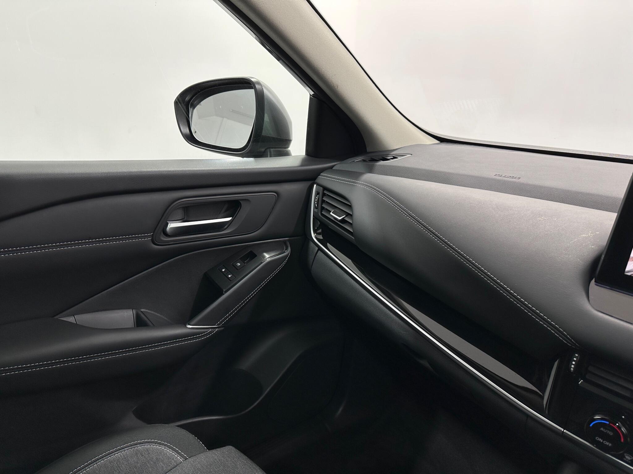 Nissan Qashqai view 25