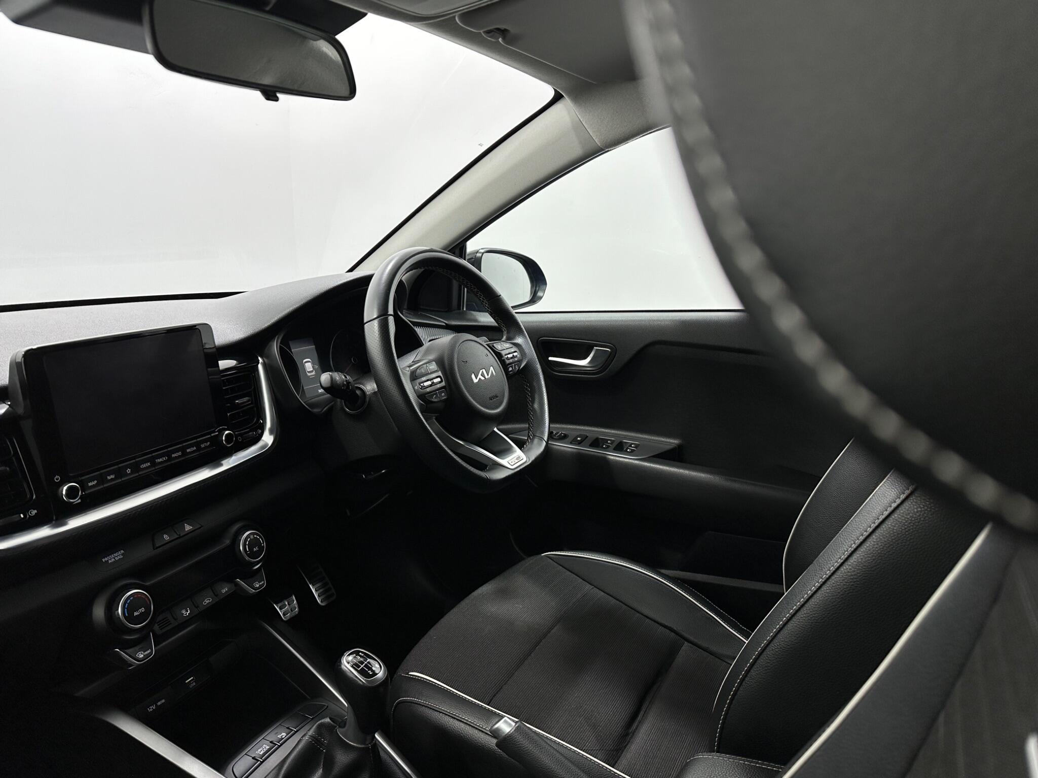 Kia Stonic view 25
