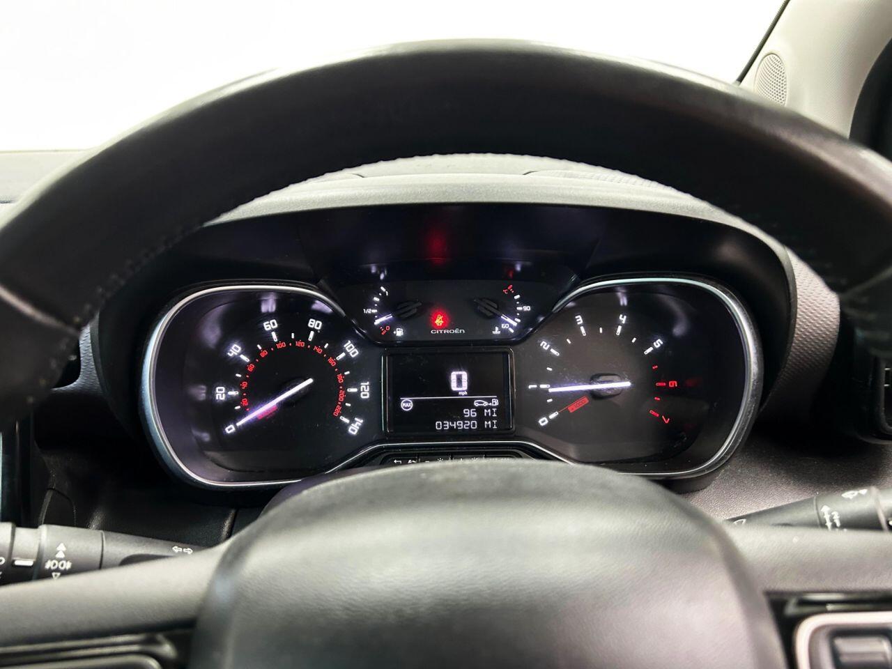 Citroen C3 Aircross view 18