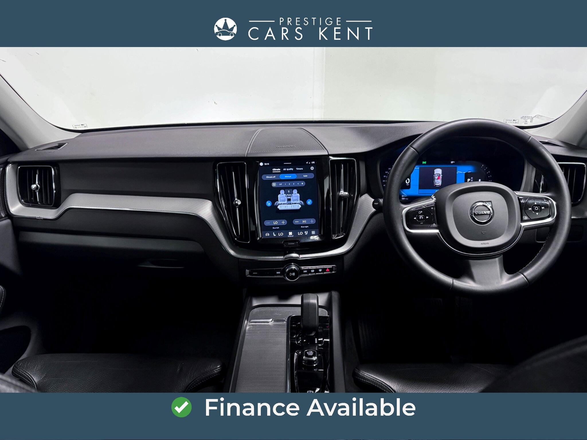 Volvo XC60 view 2