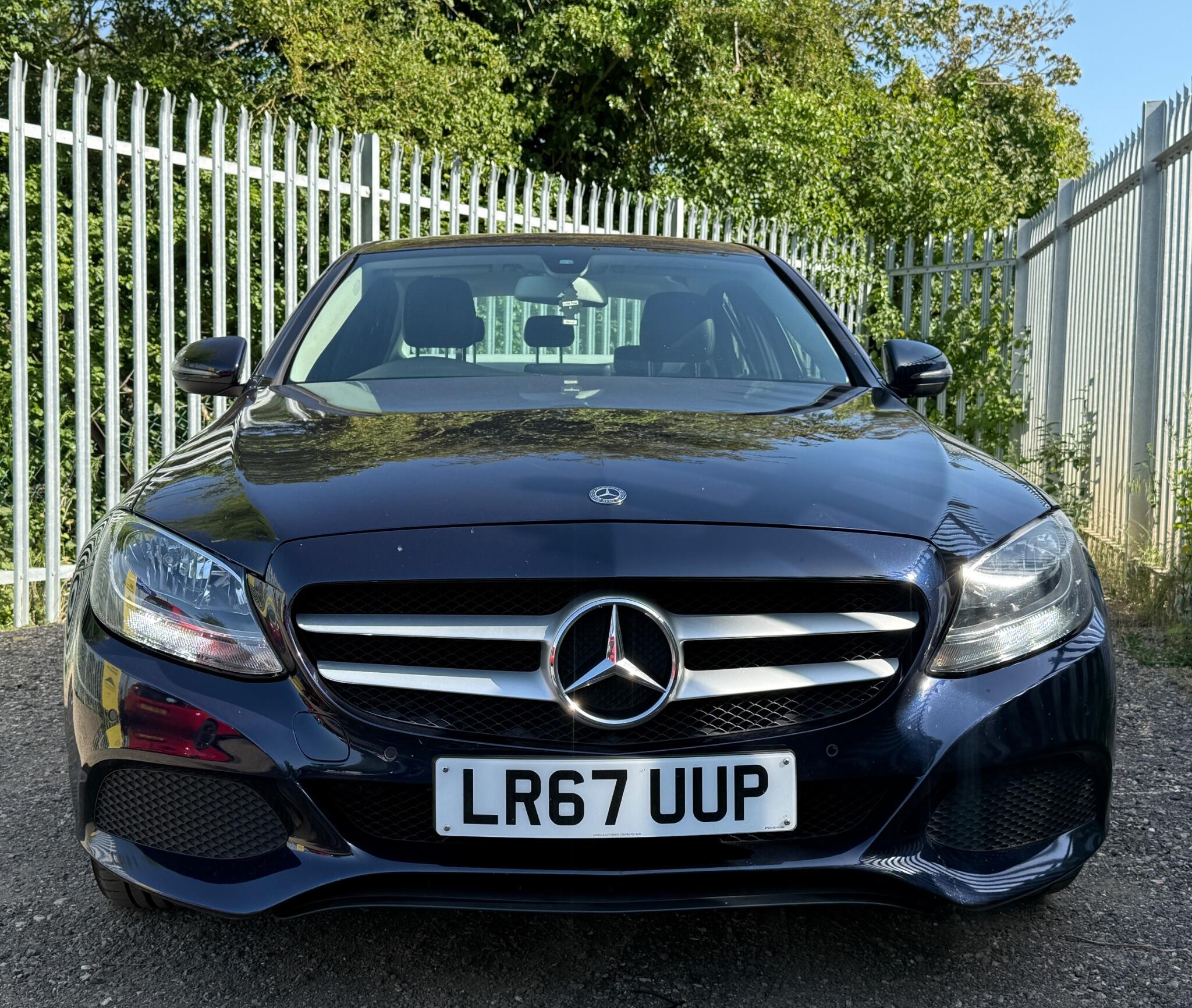 2017 Mercedes-Benz C Class image 7