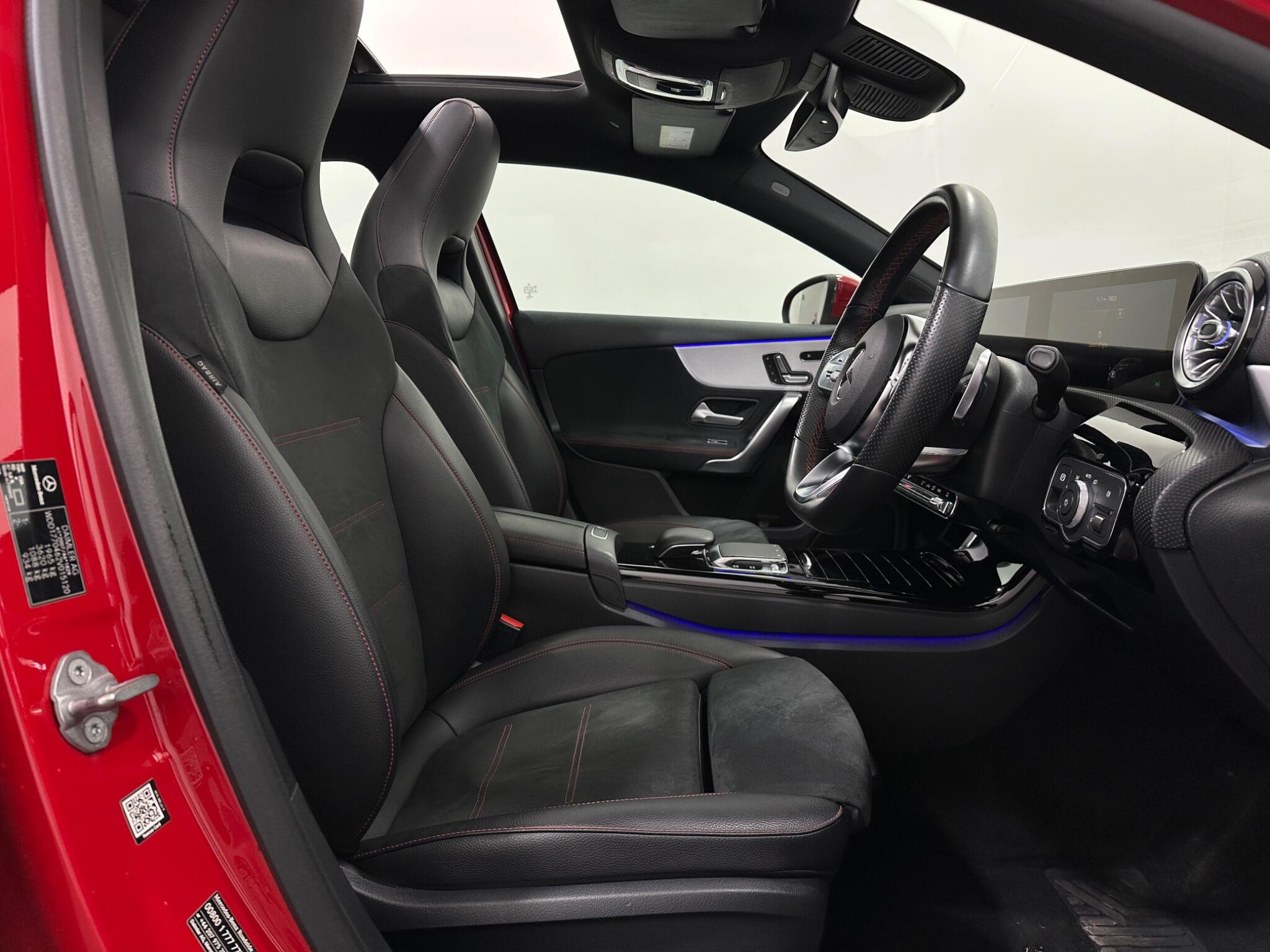 Mercedes-Benz A-Class view 31