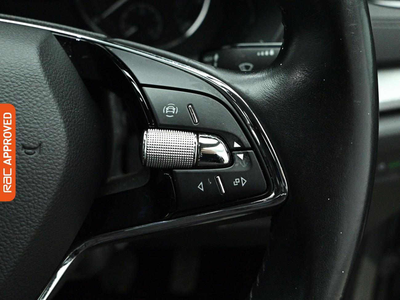 Skoda Octavia view 22