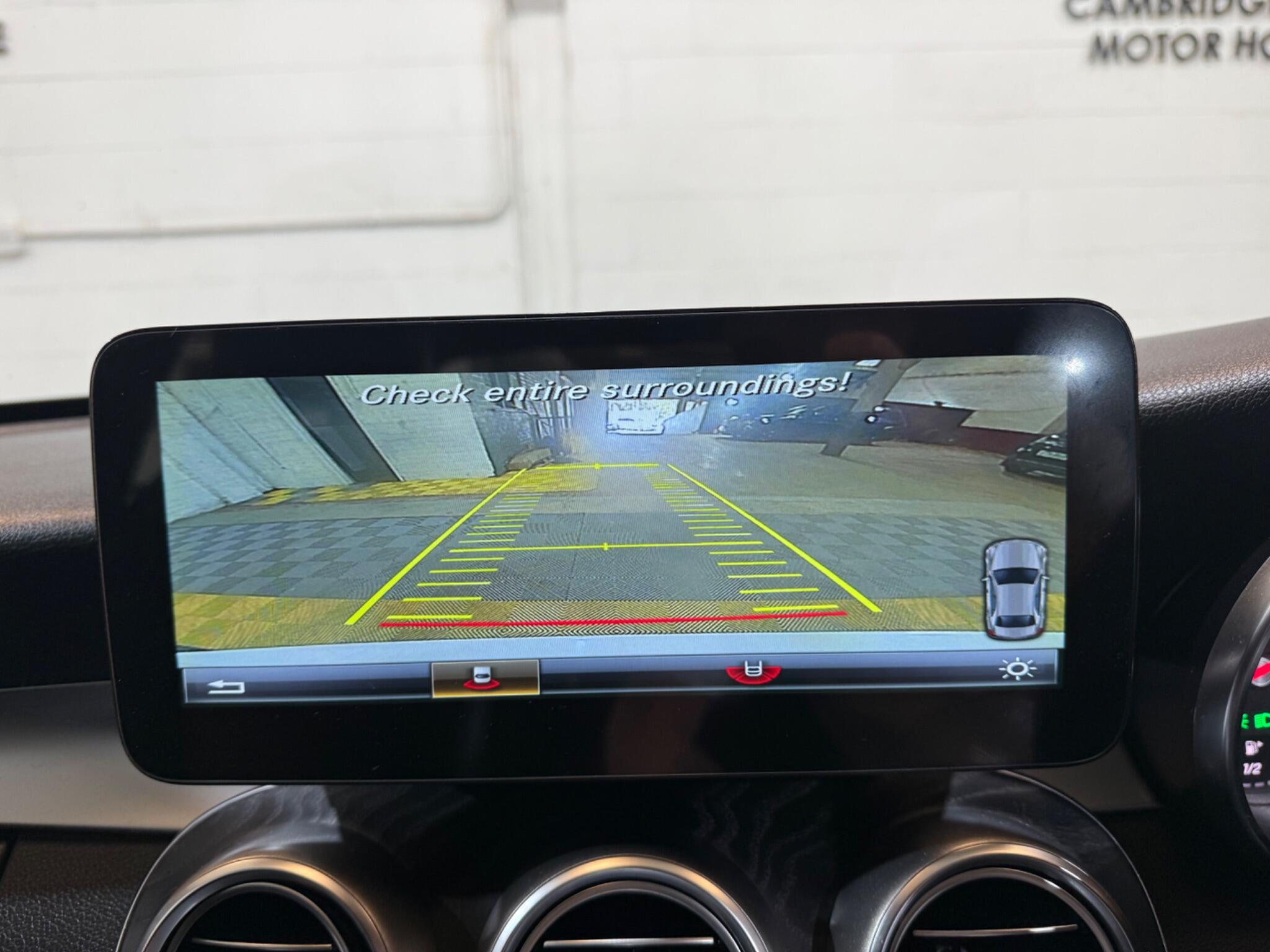 Mercedes-Benz C-Class view 42