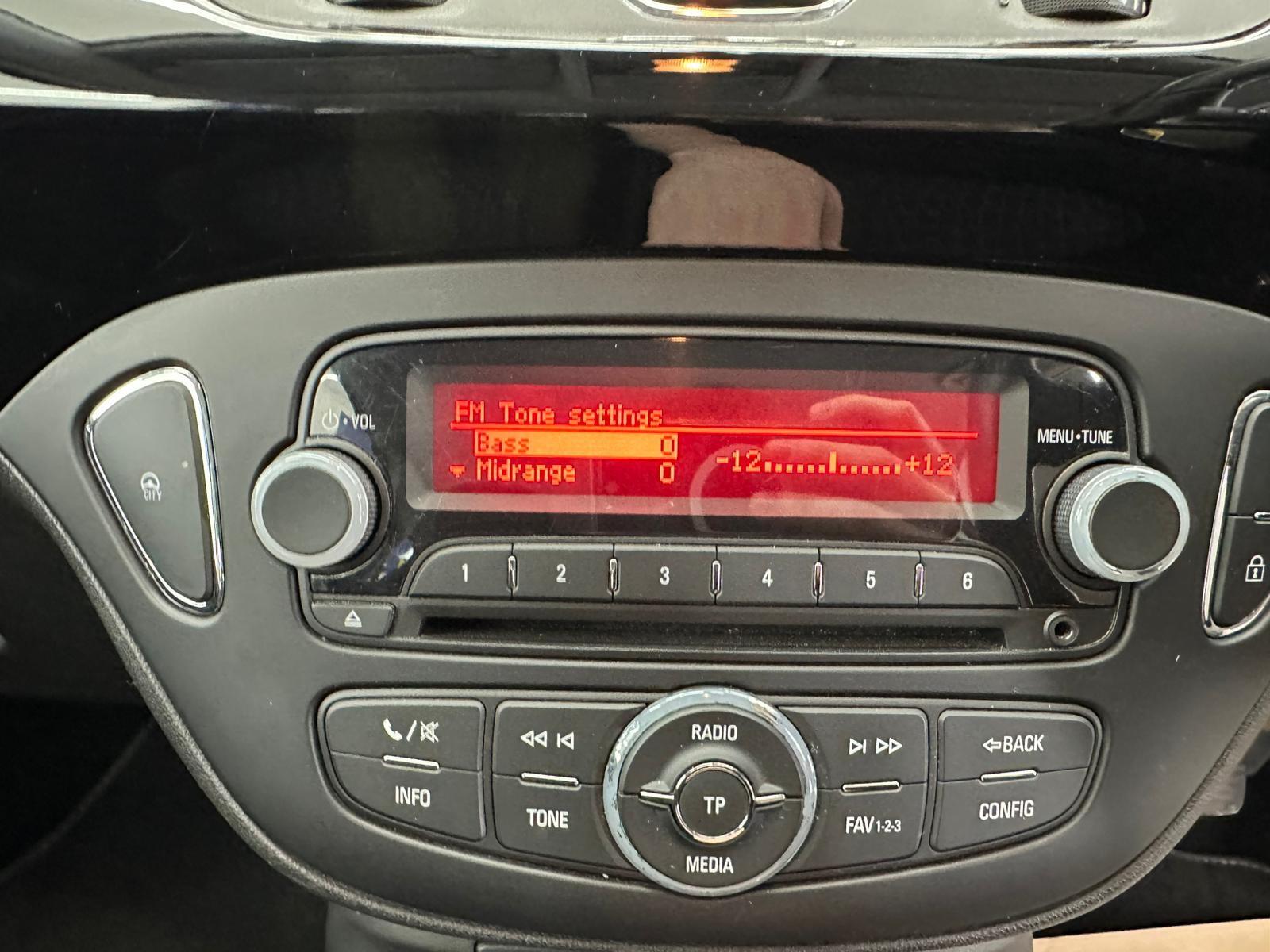 Vauxhall Corsa view 33