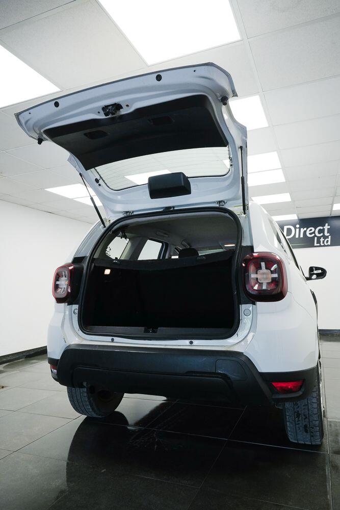 Dacia Duster view 8
