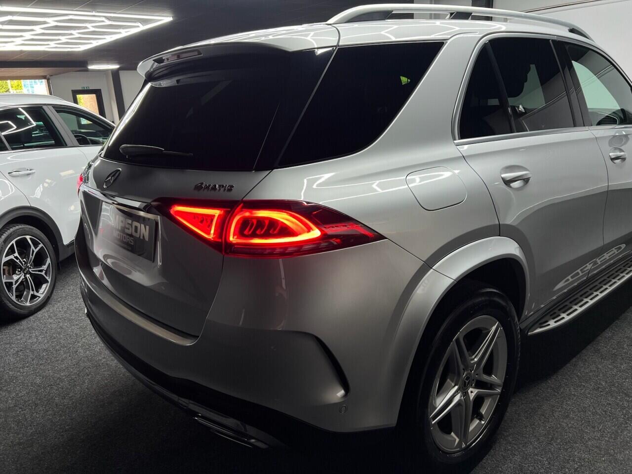 Mercedes-Benz Gle view 10