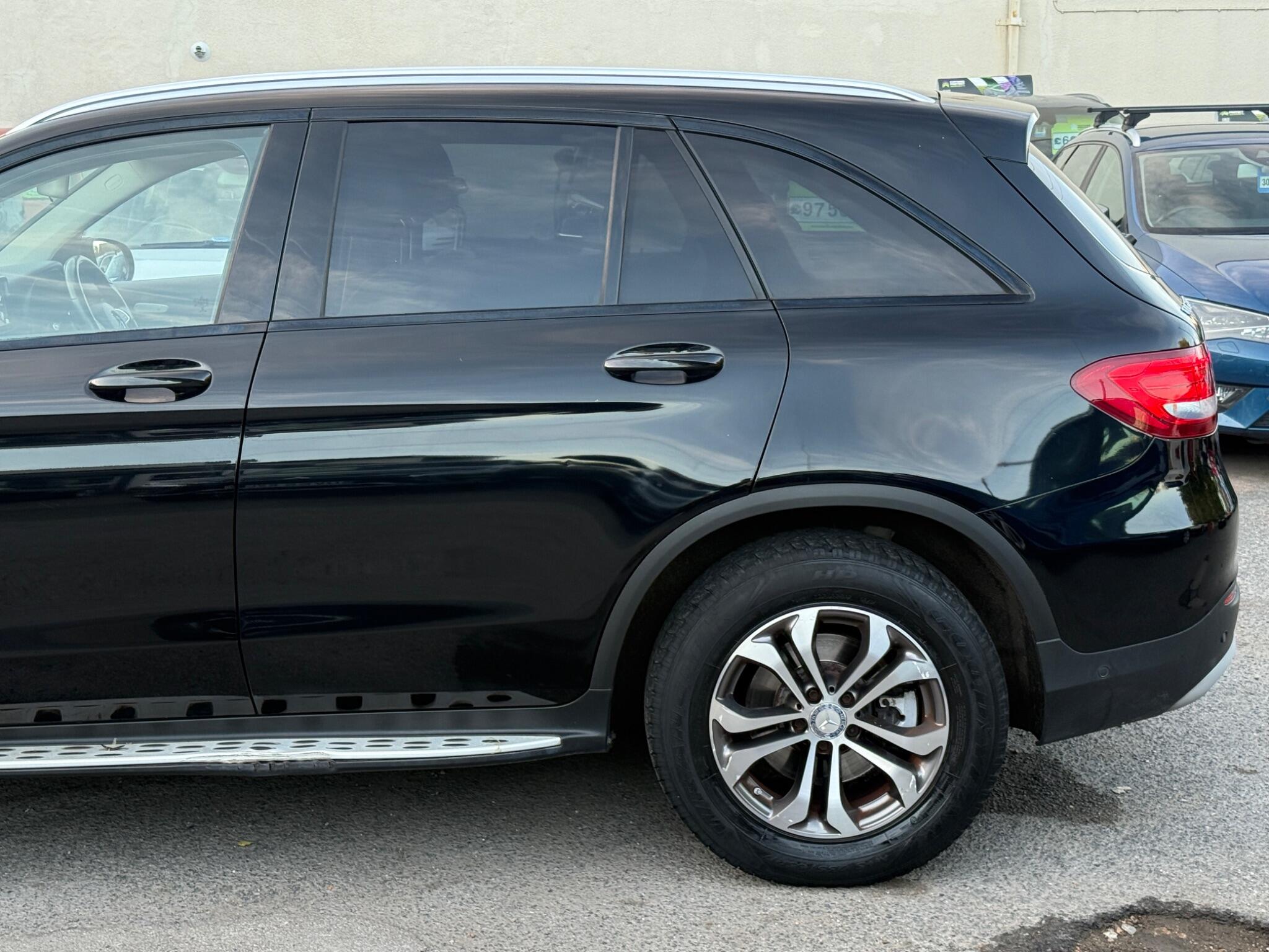 Mercedes-Benz GLC - Image 12