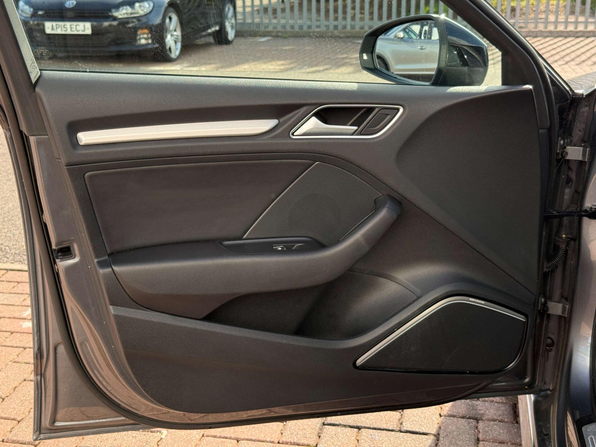 Audi A3 view 42