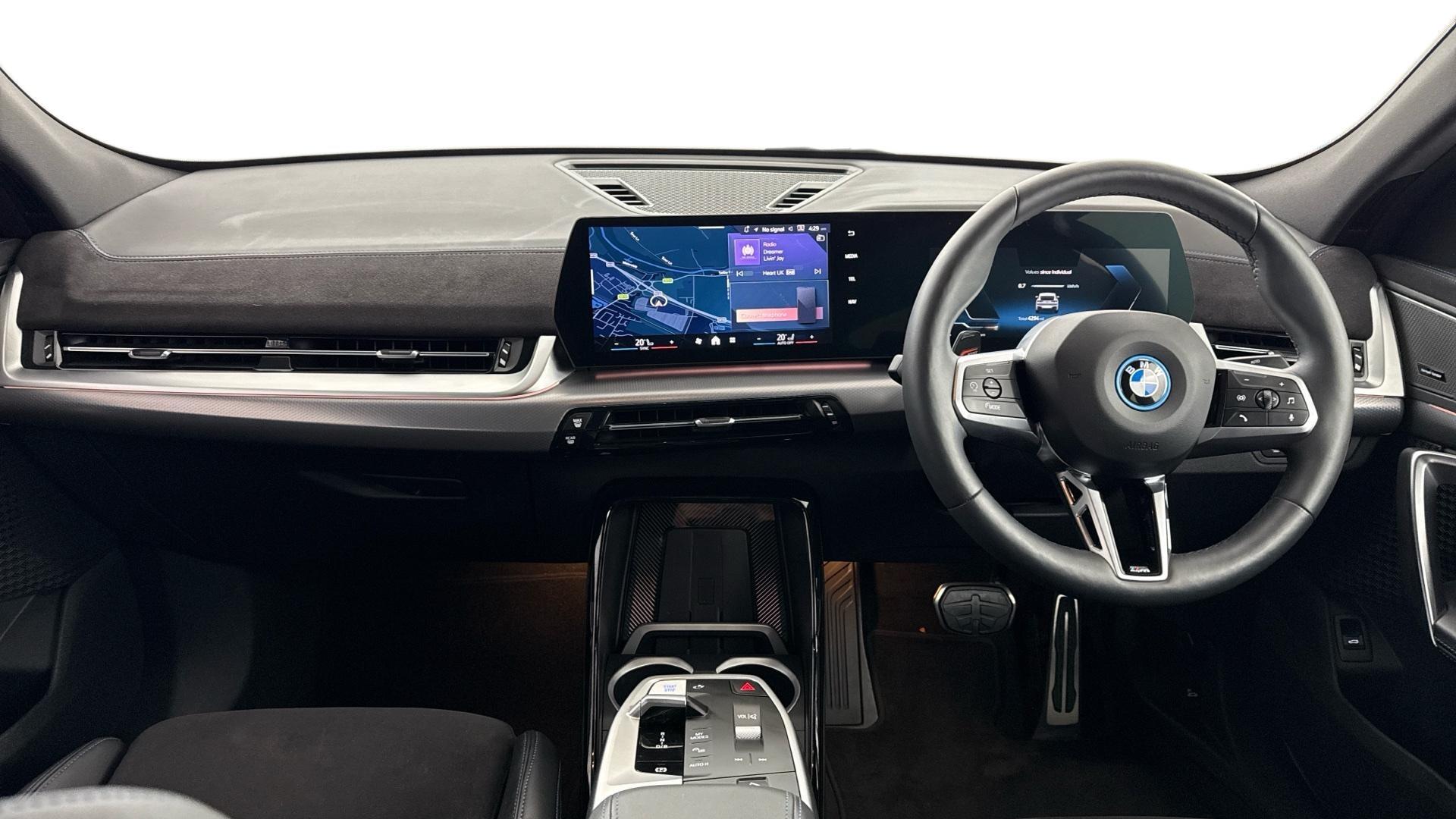 BMW Ix2 view 4