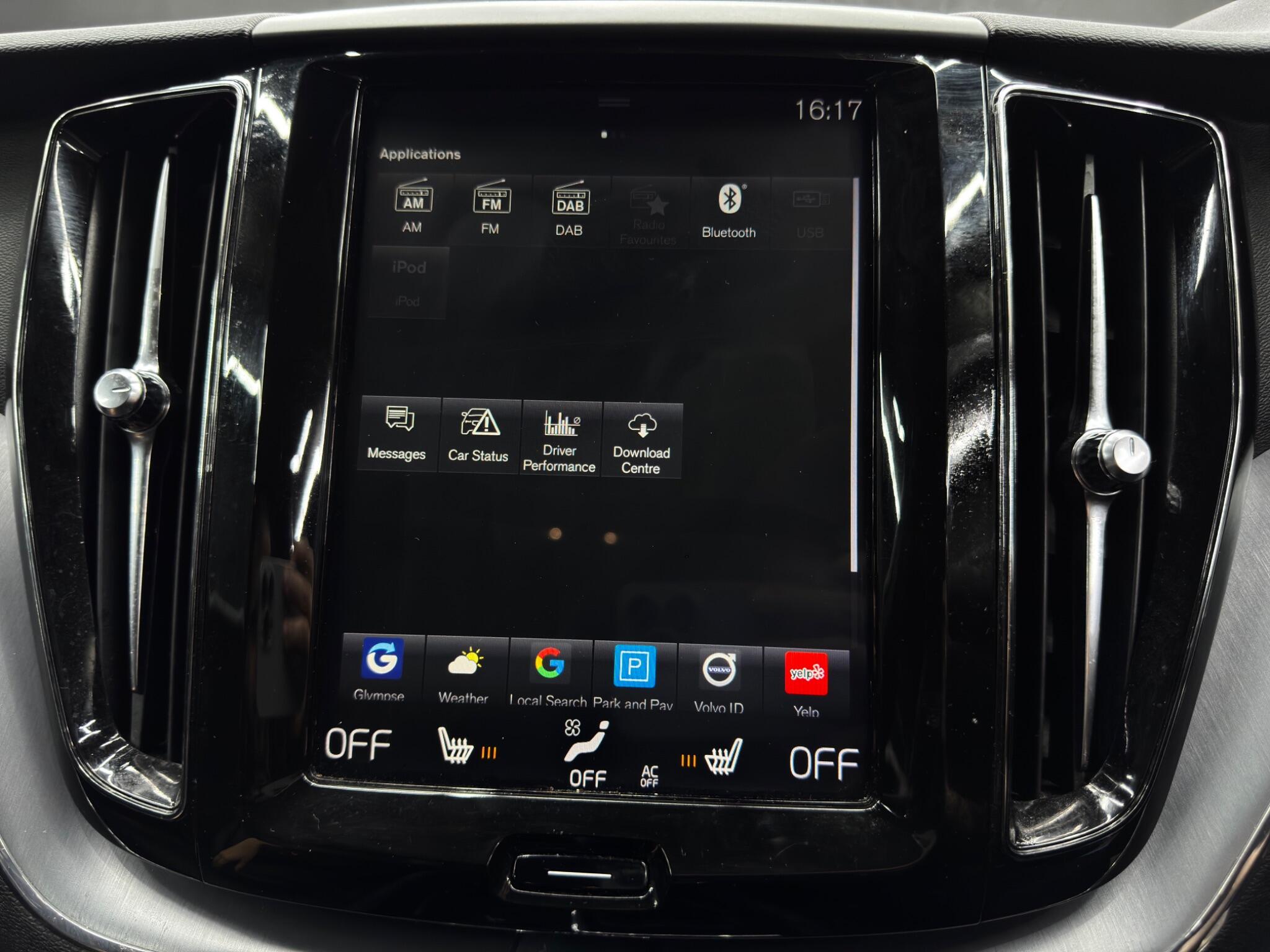 Volvo XC60 view 33