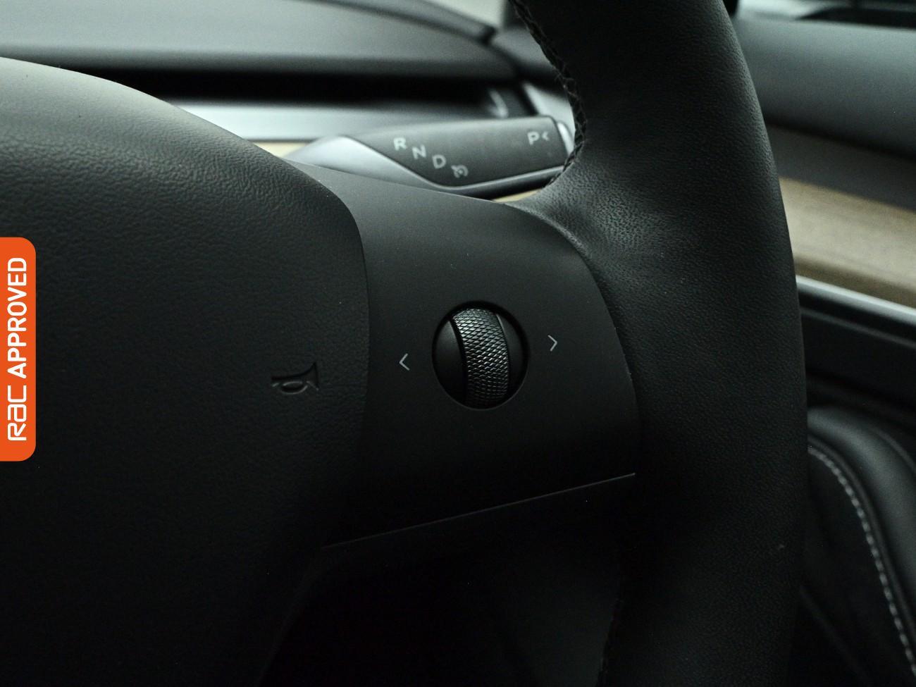 Tesla Model 3 view 25