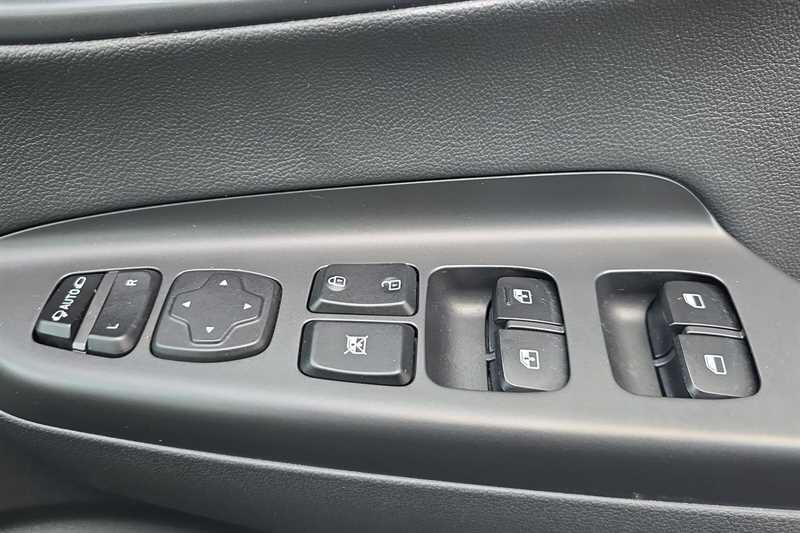 Hyundai Kona view 16