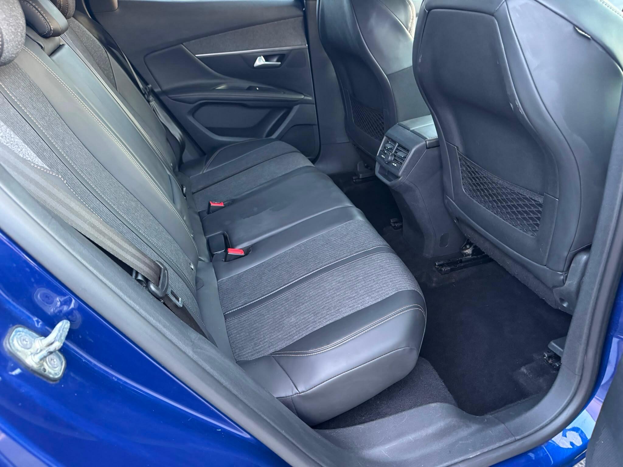 Peugeot 3008 view 20