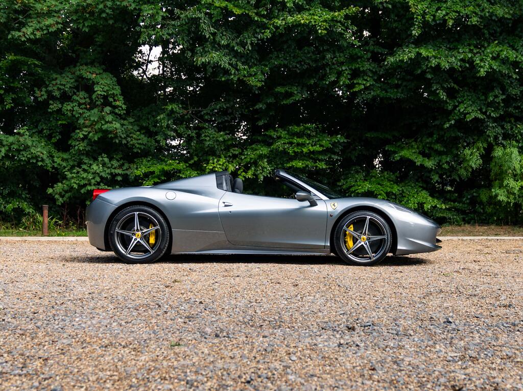 Ferrari 458 view 3