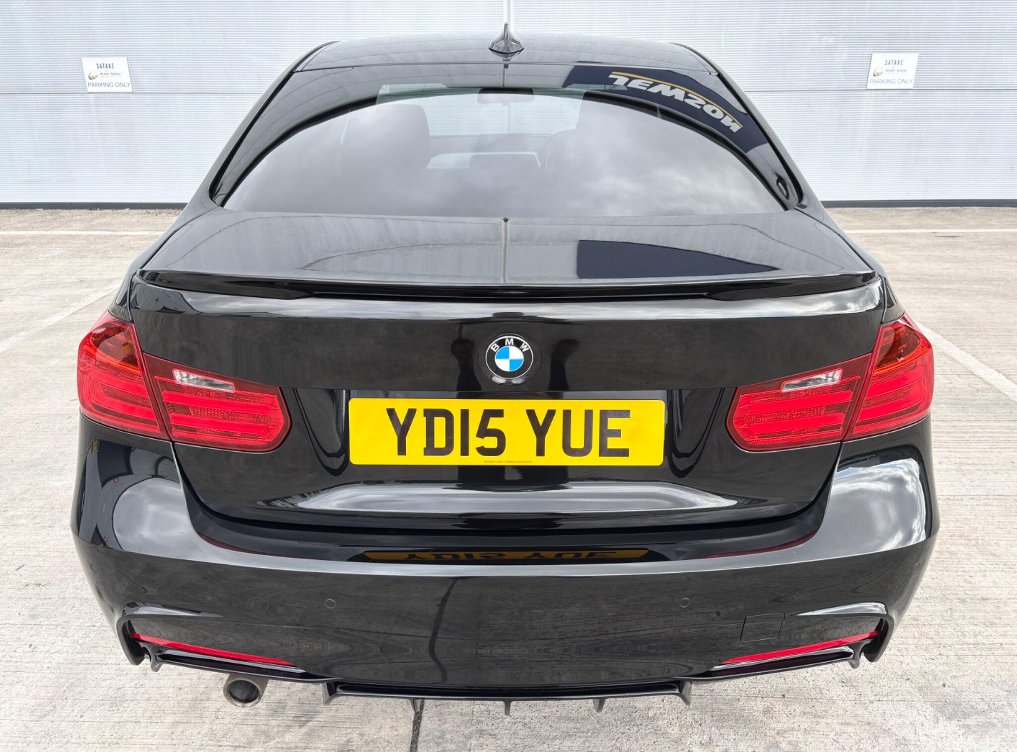BMW 3 Series view 7