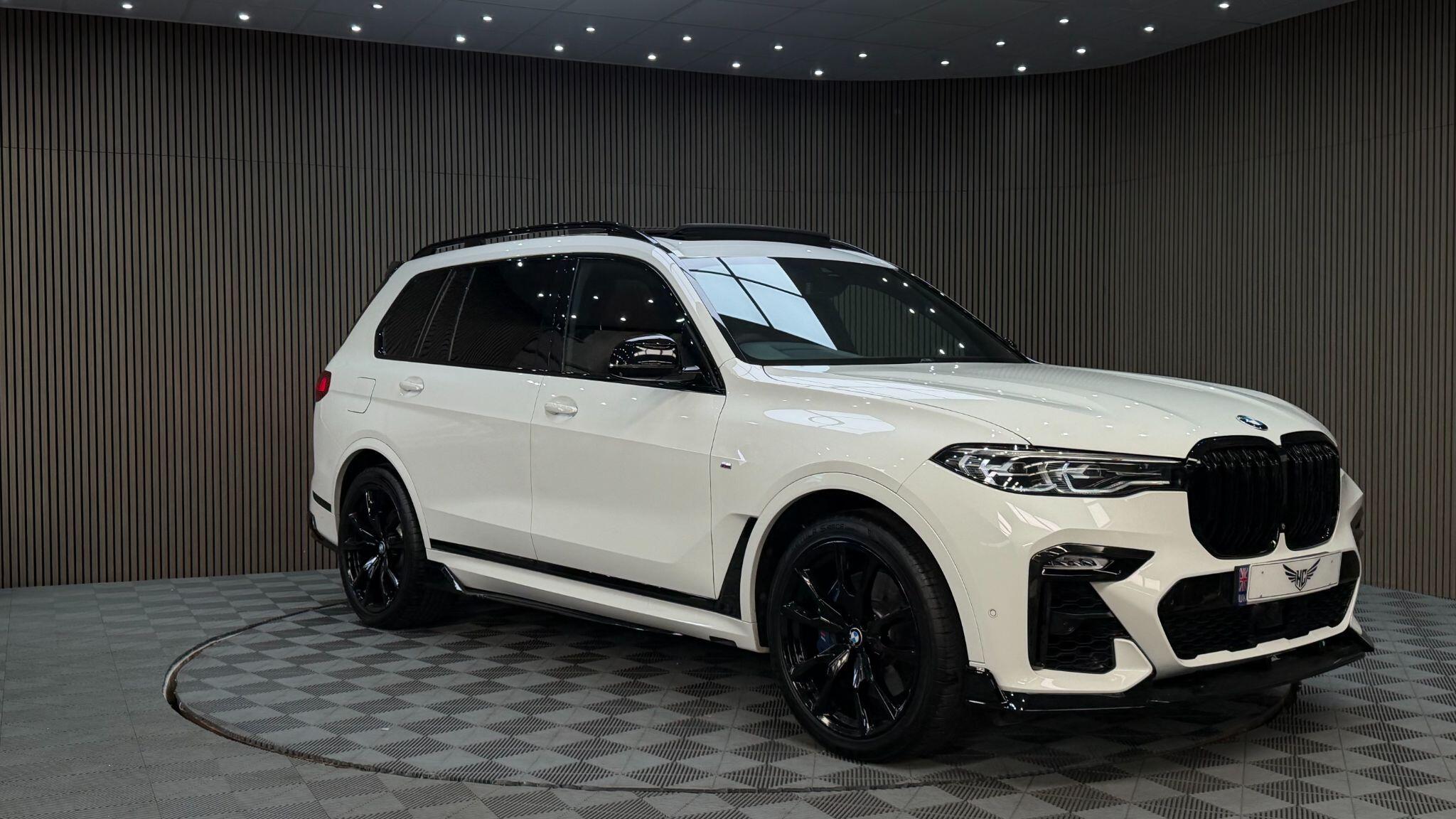 BMW X7 view 37