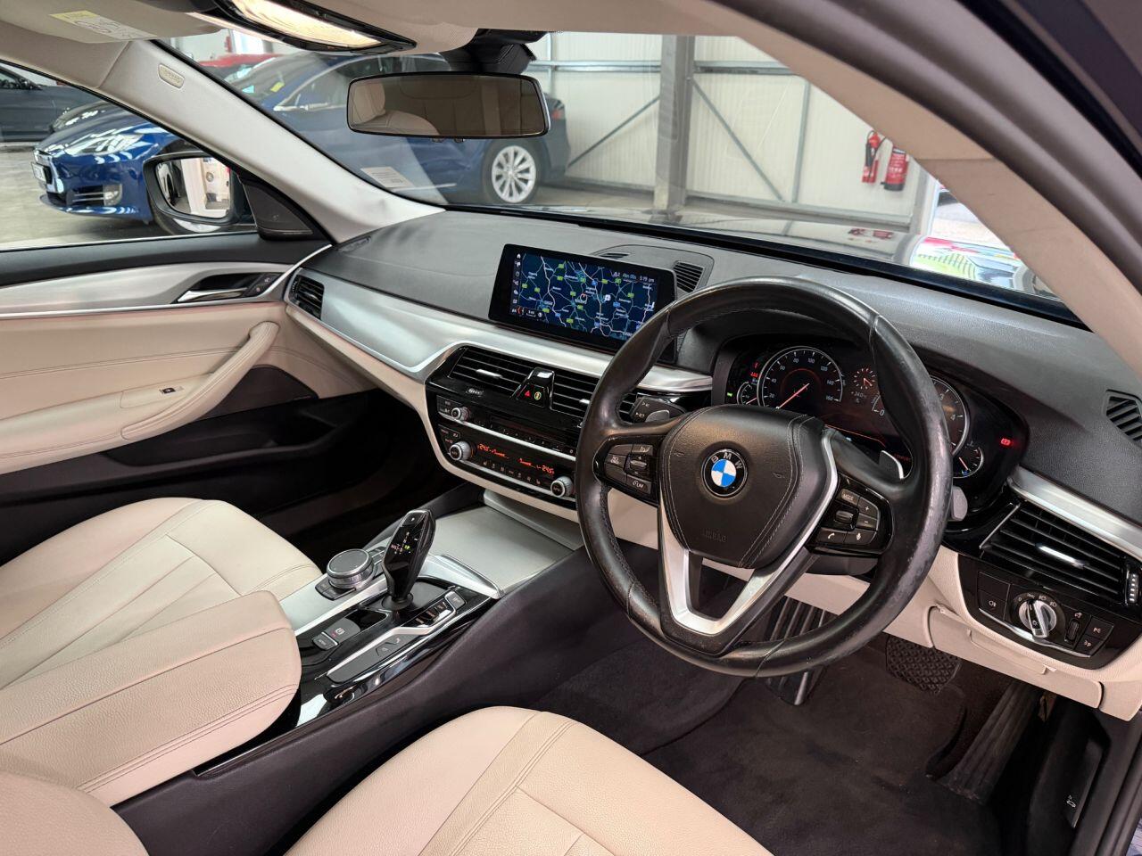 BMW 5 Series view 3