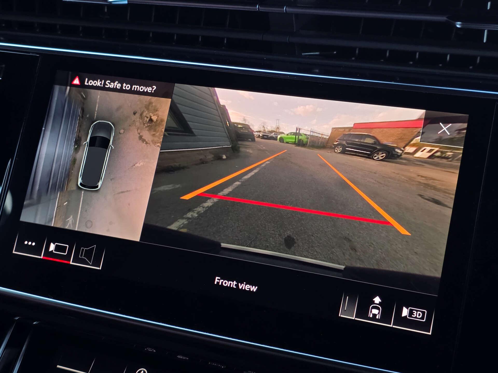 Audi SQ7 view 34