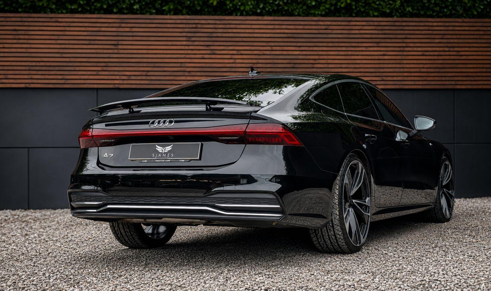 Audi A7 view 6