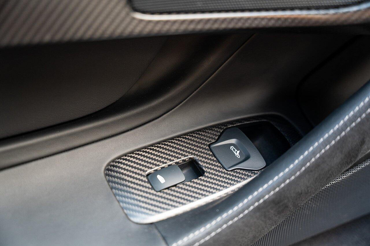 McLaren 570S view 92