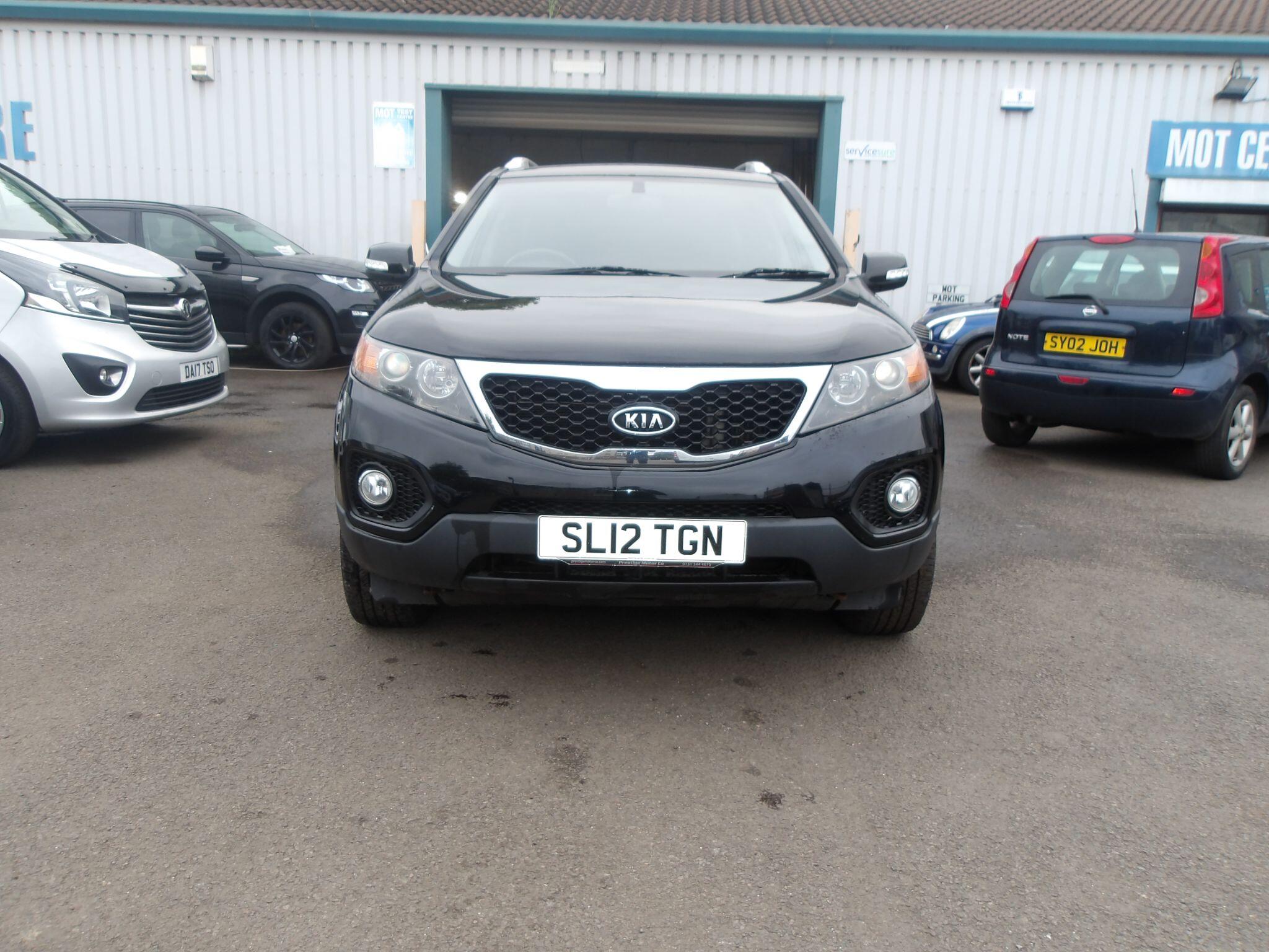 Kia Sorento view 3