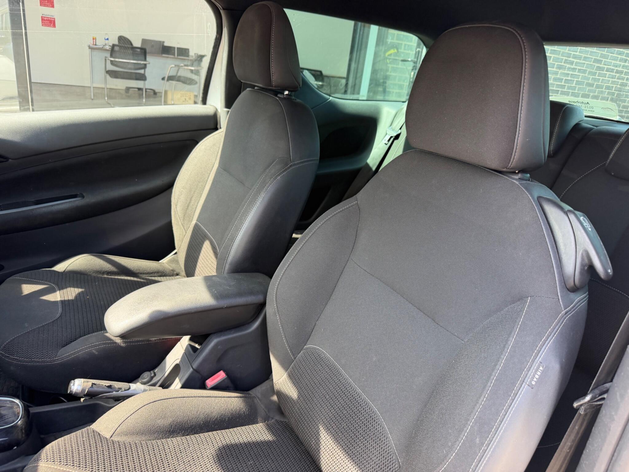 Citroen DS3 view 17