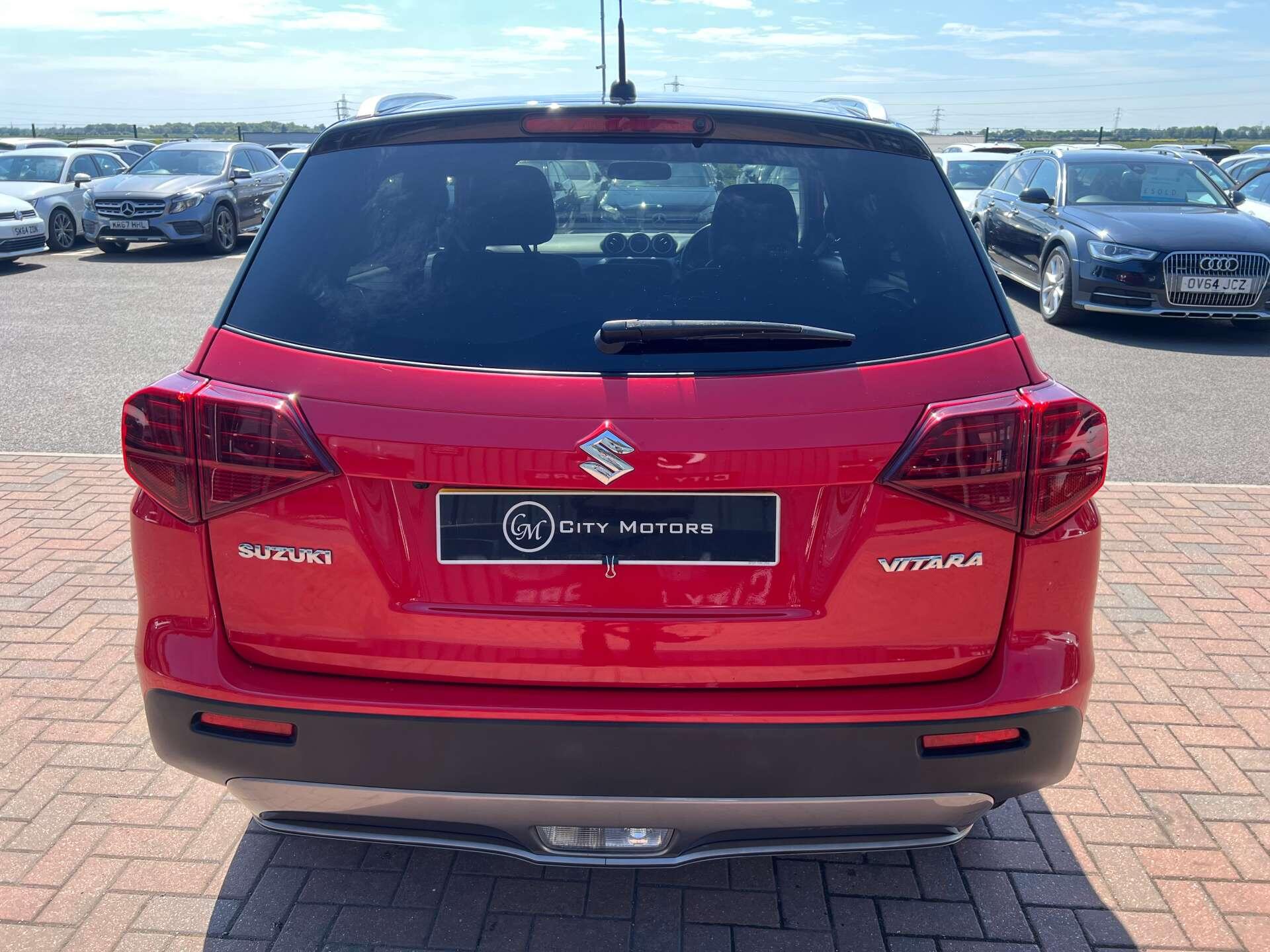 Suzuki Vitara view 11