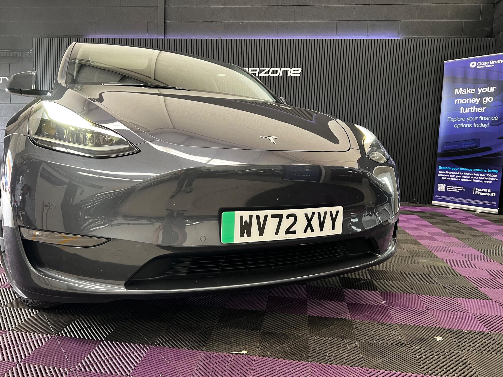 Tesla Model Y view 4