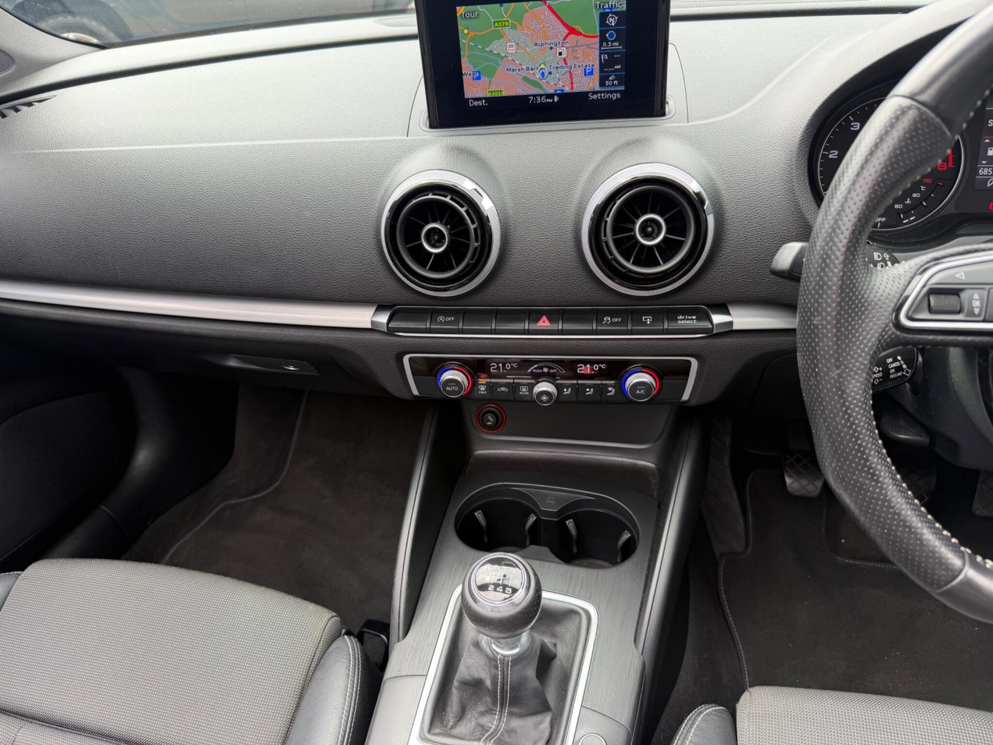 Audi A3 view 4