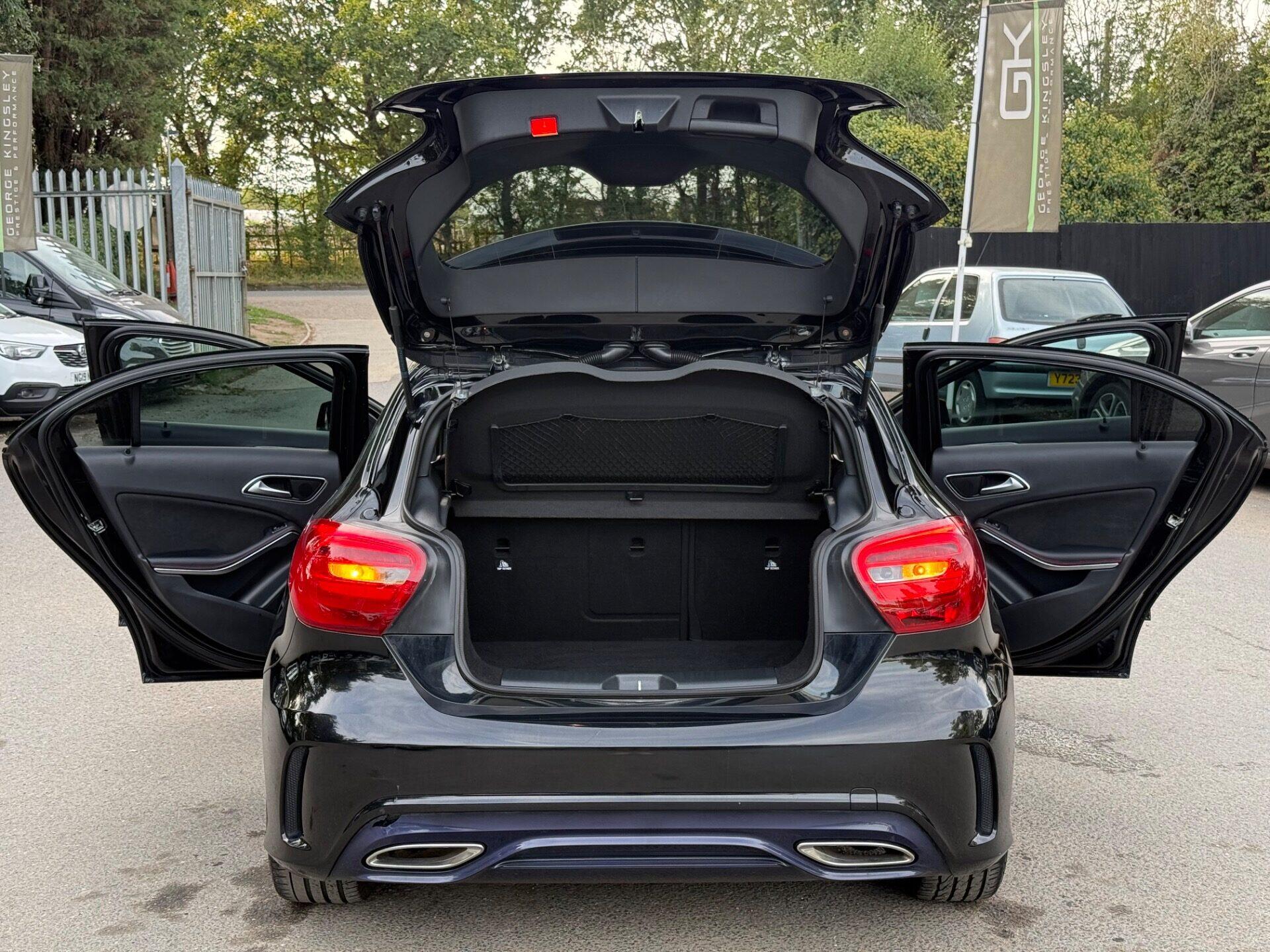 Mercedes-Benz A-Class view 22