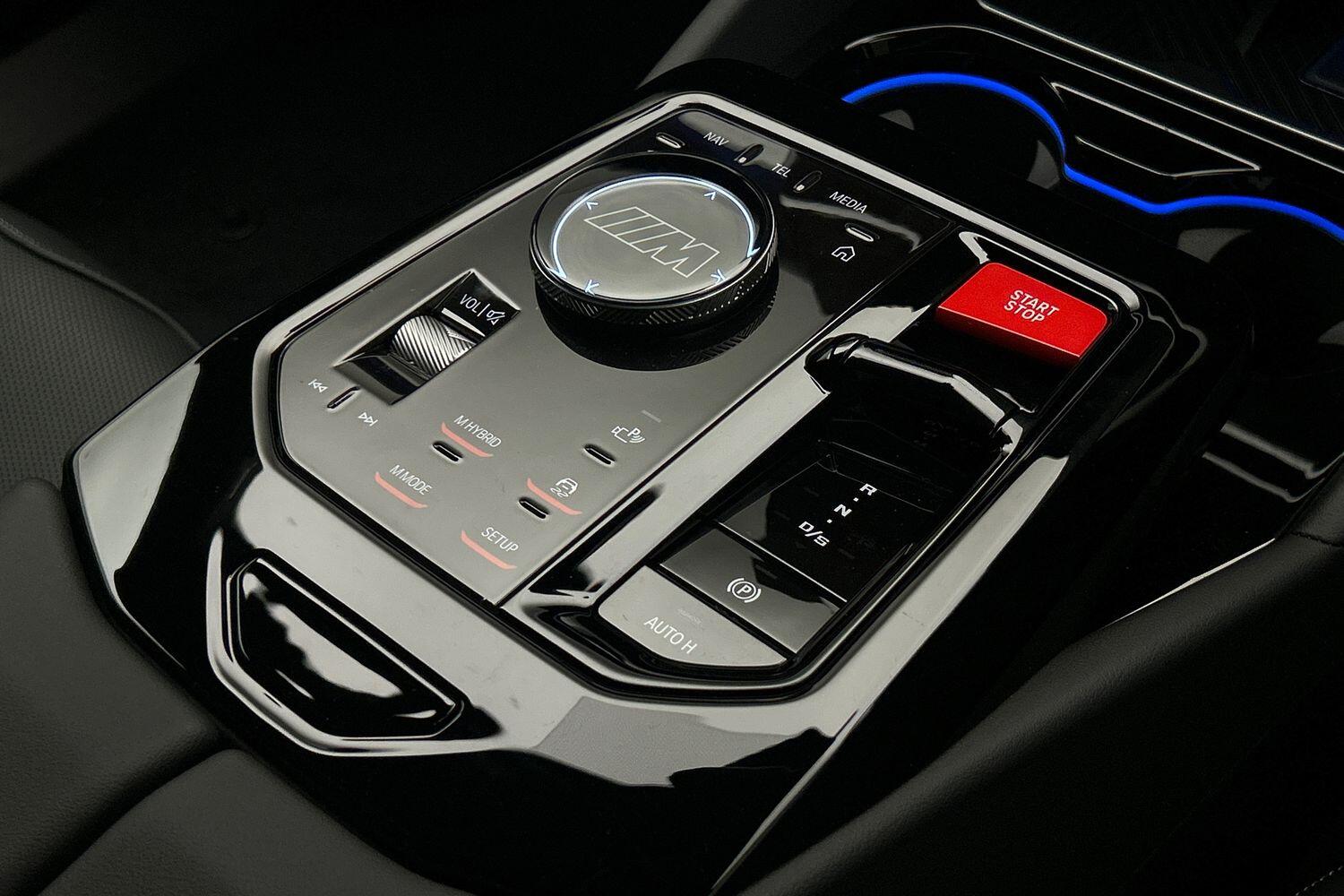 BMW M5 view 10