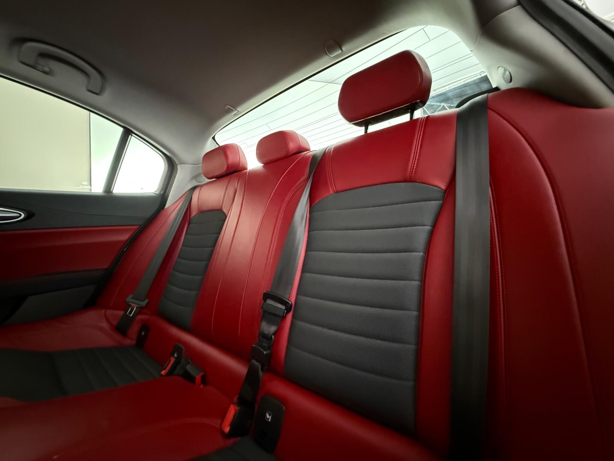 Alfa Romeo Giulia view 30