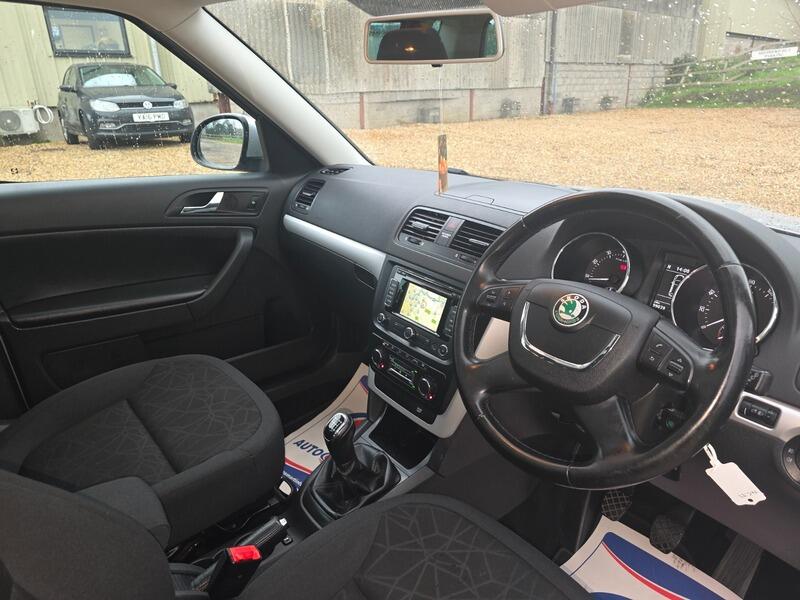 2011 Skoda Yeti image 3