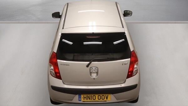 Hyundai i10 view 8